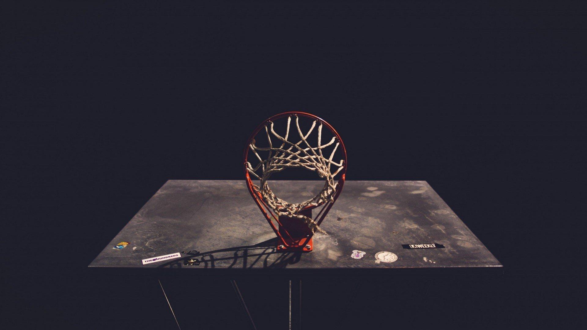 滕哈赫确认曼联希望其继续执教,续约谈判即将启动,重塑红魔辉煌成焦点